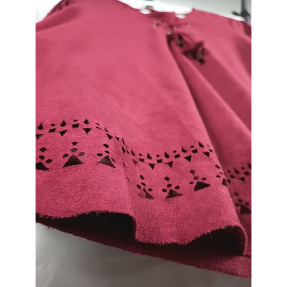 Westbound Women's Petite Sz PM Red Wine Faux Suede Long Sleeve Tasseled Top - Picture 8 of 16